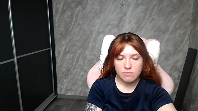 Reginasmilee online show from 02/19/26, 04:53