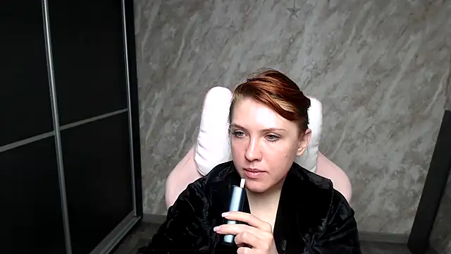 Reginasmilee online show from 02/25/26, 03:56