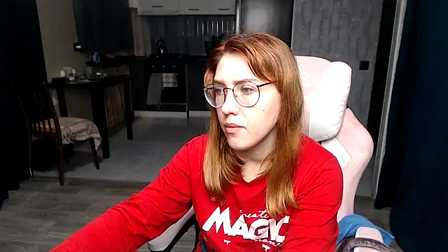 Reginasmilee online show from 10/25/25, 01:05