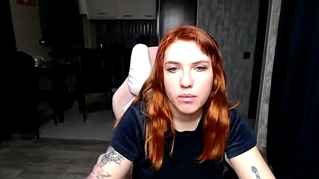 Reginasmilee online show from 12/04/25, 01:37