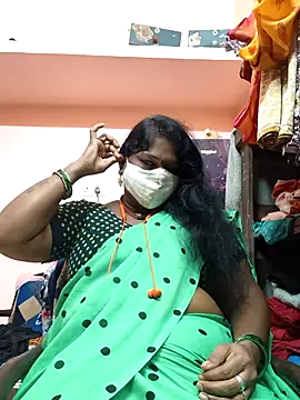 yalini1431 online show from 07/26/26, 08:38