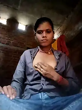 Hot Shoniya online show from 06/25/26, 02:31