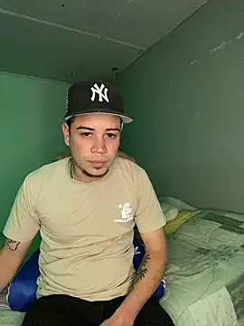 peraza47923 online show from 07/13/26, 05:29