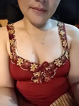 MiaCeleste20 online show from 07/04/26, 01:37