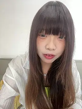 Snapshot of YY-1-1-1 chatting on 07/25/26, 06:54 YY-1-1-1 online show from 07/25/26, 06:54