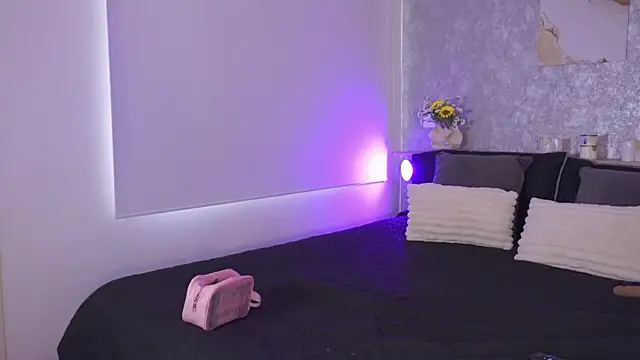 Snapshot of SarahPreston chatting on 07/06/26, 02:35 SarahPreston online show from 07/06/26, 02:35