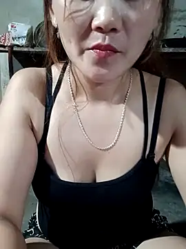 Emma-18h online show from 07/16/26, 12:35