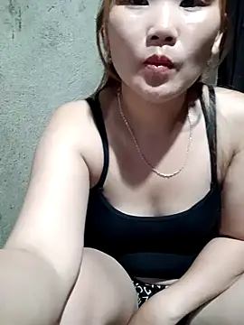 Emma-18h online show from 06/28/26, 02:01