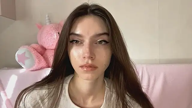 JosefineWahler online show from 06/25/26, 03:06