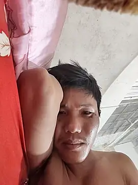 hottraibao93 online show from 07/06/26, 03:36