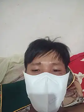 hottraibao93 online show from 06/24/26, 03:21