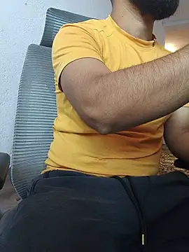 8inch hunk19 online show from 07/03/26, 06:09