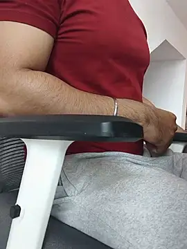 8inch hunk19 online show from 08/04/26, 06:07
