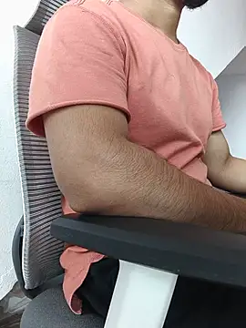 8inch hunk19 online show from 07/24/26, 06:09