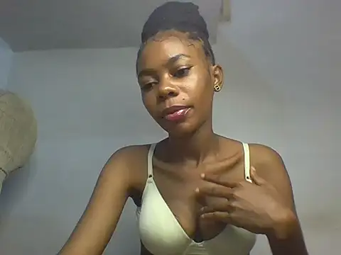 Snapshot of squirty_doll254 chatting on 07/22/26, 04:09 squirty doll254 online show from 07/22/26, 04:09