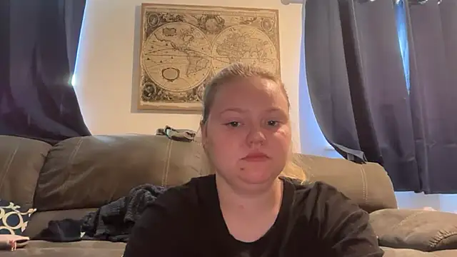 GirlNextDoorAmber online show from 06/30/26, 09:31