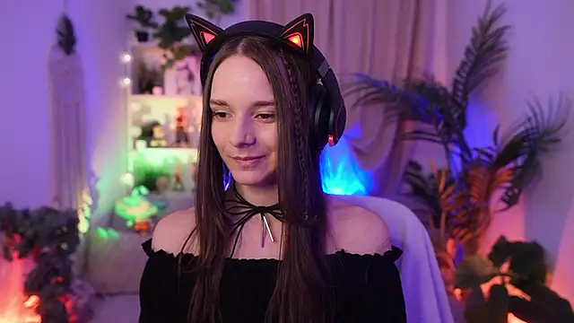 Anna Leah  online show from 08/03/26, 06:36