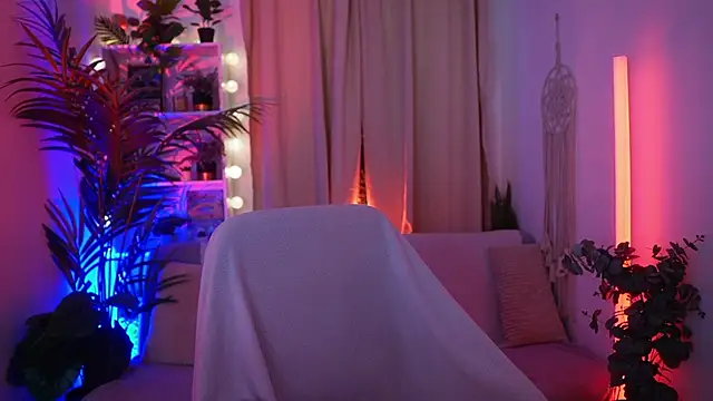 Anna Leah  online show from 07/02/26, 06:25