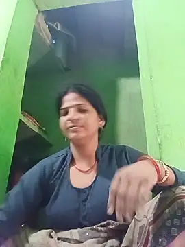 Joohi Chawla143 online show from 07/10/26, 02:55