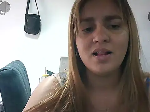 Asly- online show from 07/17/26, 07:44