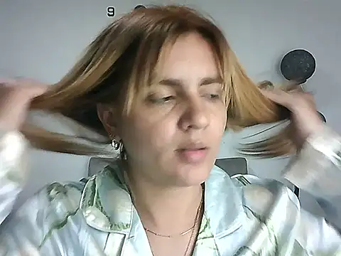 Asly- online show from 07/16/26, 06:49