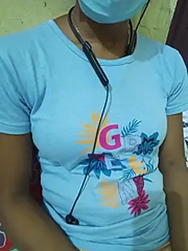 Roselin01 online show from 07/02/26, 04:57
