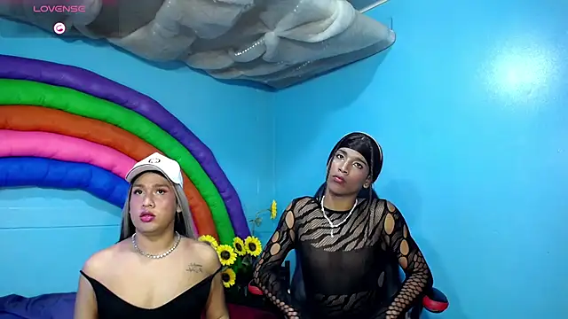 Sam and Ayla online show from 06/25/26, 05:12