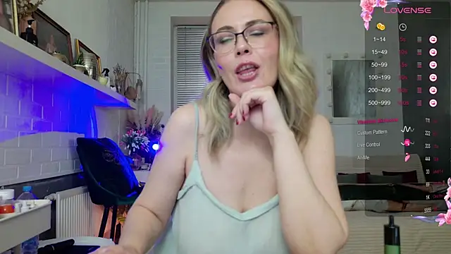 BeautyeyesLovely online show from 11/27/25, 01:55