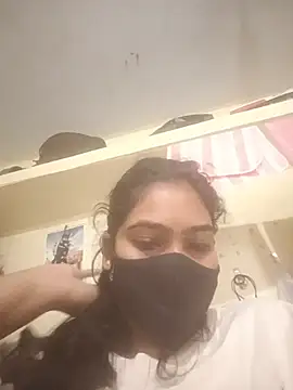 Cute-girlyy online show from 07/11/26, 04:24