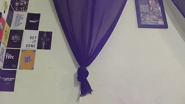 Stripper-Isha Khan online show from 07/04/26, 07:51