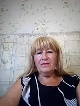 EmmaSwan555 online show from 07/14/26, 03:51