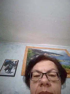 Snapshot of Olena72531 chatting on 06/29/26, 05:03 Olena72531 online show from 06/29/26, 05:03
