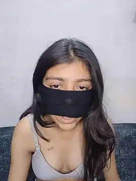 Sanvijha online show from 06/26/26, 10:04