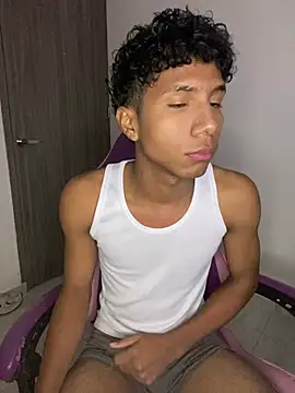 Fabi Granado online show from 06/26/26, 05:02