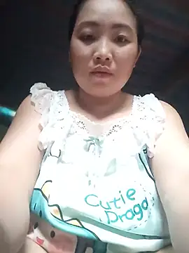 Julie-xx online show from 06/26/26, 04:51