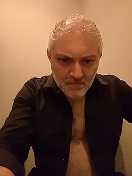 Snapshot of Alessio8000 chatting on 06/29/26, 10:53 Alessio8000 online show from 06/29/26, 10:53