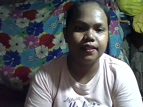 HotYangLady25 online show from 06/28/26, 03:02