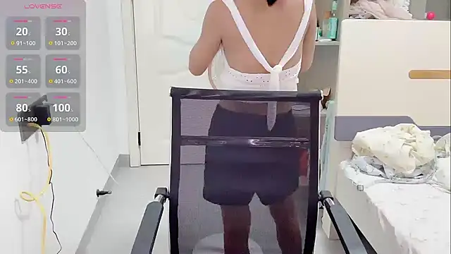 xiaolei-999 online show from 06/28/26, 03:51