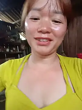 Snapshot of Vivy-1 chatting on 06/28/26, 10:43 Vivy-1 online show from 06/28/26, 10:43