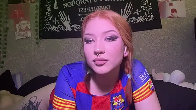 Snapshot of Alisha_Skyy chatting on 06/29/26, 12:05 Alisha Skyy online show from 06/29/26, 12:05