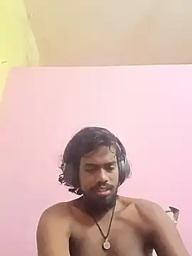 Laxxy Bnglr online show from 07/07/26, 08:34