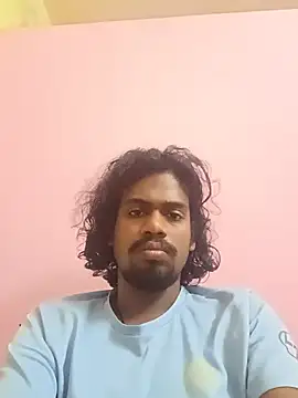 Laxxy Bnglr online show from 07/13/26, 07:02