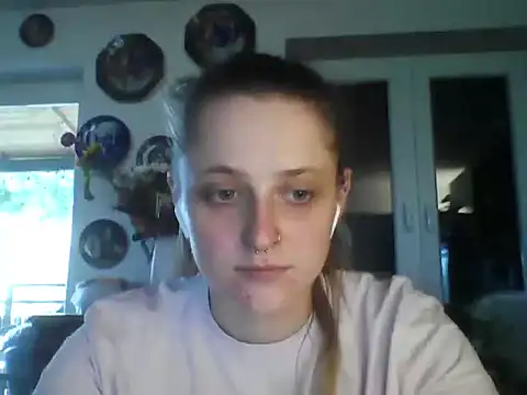 Snapshot of LeaWetGirl chatting on 06/30/26, 04:29 LeaWetGirl online show from 06/30/26, 04:29