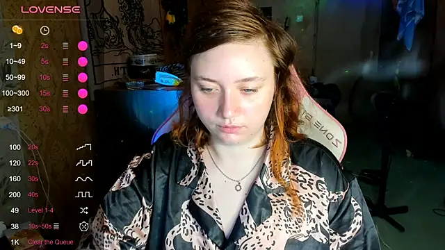 lily shamy online show from 07/06/26, 10:11