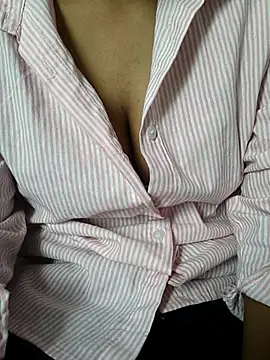 Sweety rani  online show from 07/04/26, 05:36