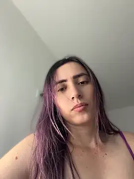 Snapshot of BellaTxM__ chatting on 07/01/26, 12:22 BellaTxM online show from 07/01/26, 12:22