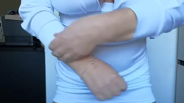 TammyJeann online show from 10/03/25, 07:54