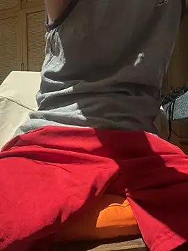 Henrycum2 online show from 06/30/26, 03:12