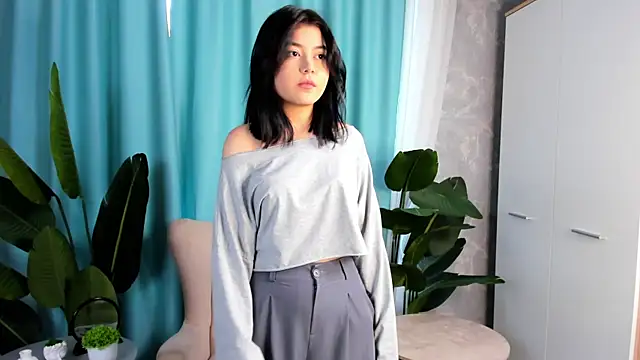 Alisa Glow online show from 07/01/26, 07:30