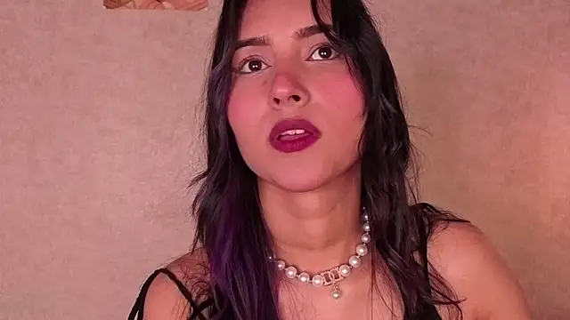 lilly soff  online show from 07/04/26, 04:52